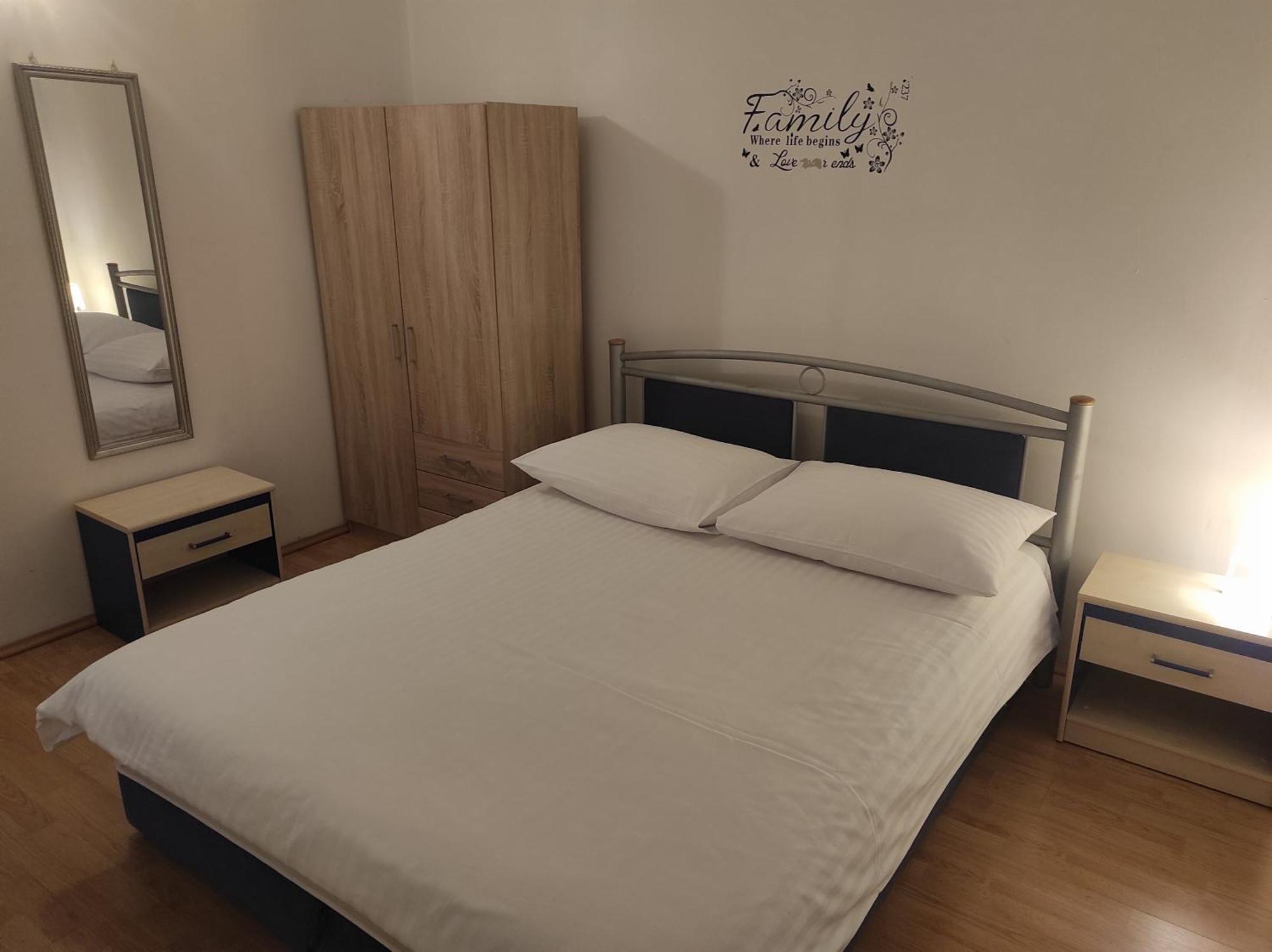 Apartments Lucija Solaris Sibenik Bagian luar foto