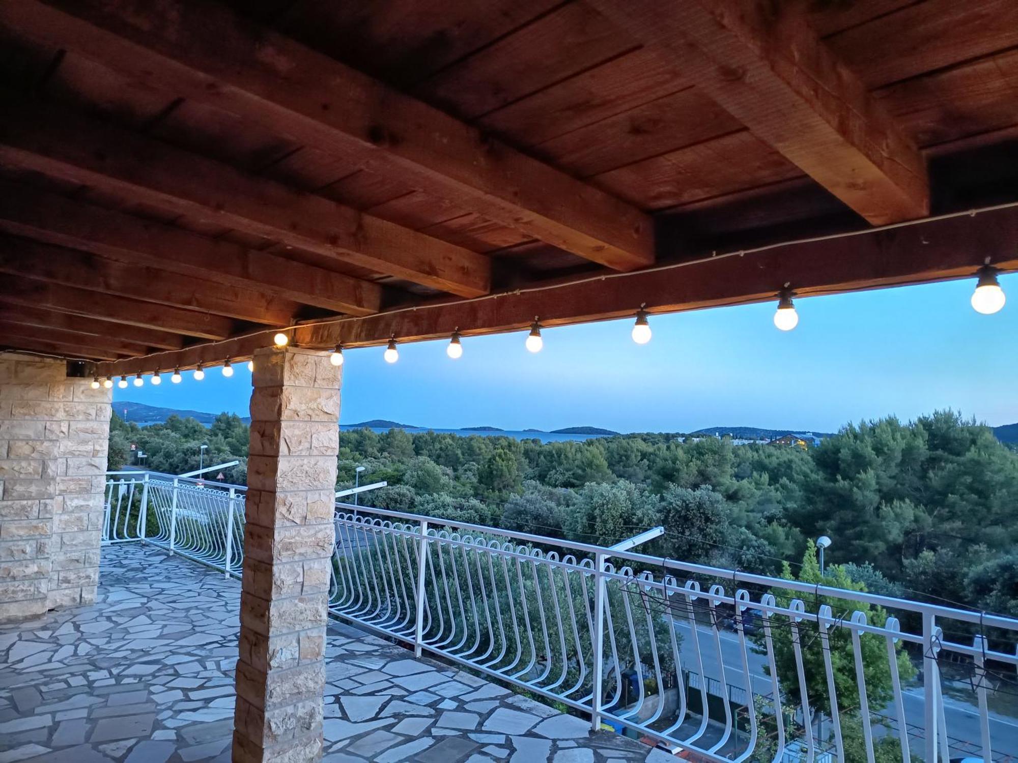 Apartments Lucija Solaris Sibenik Bagian luar foto